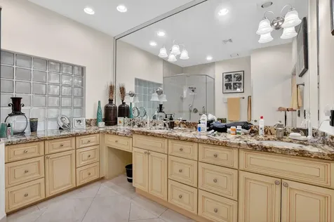 7997 Travlers Tree Drive Boca Raton FL 33433