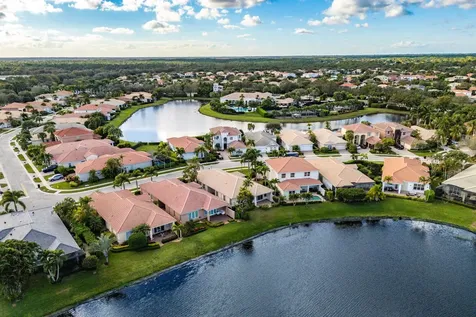 208 Via Condado Way Palm Beach Gardens FL 33418