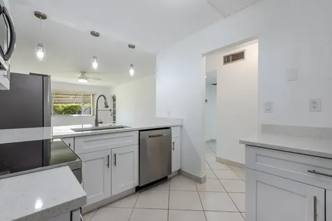 2991 Garden Drive Lake Worth FL 33461