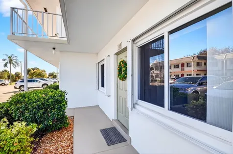 3160 Lake Osborne Drive Lake Worth Beach FL 33461