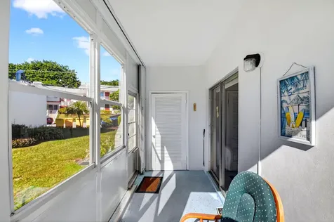 3160 Lake Osborne Drive Lake Worth Beach FL 33461