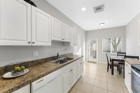 2186 Se Destin Drive Port Saint Lucie FL 34952
