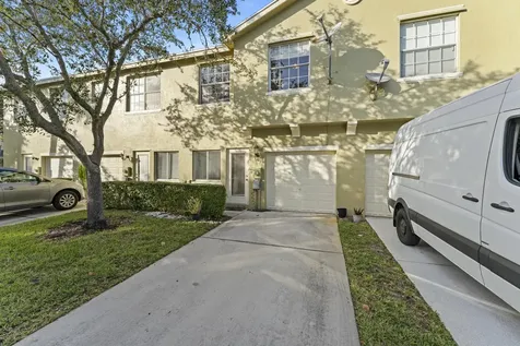 2186 Se Destin Drive Port Saint Lucie FL 34952
