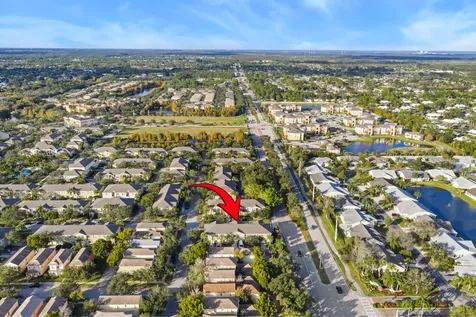 2186 Se Destin Drive Port Saint Lucie FL 34952