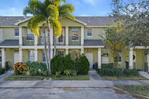 2186 Se Destin Drive Port Saint Lucie FL 34952