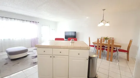 405 Southampton A West Palm Beach FL 33417