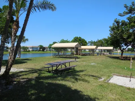 405 Southampton A West Palm Beach FL 33417