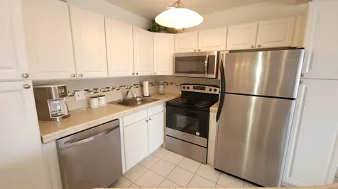 405 Southampton A West Palm Beach FL 33417