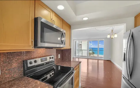 1057 Hillsboro Mile Hillsboro Beach FL 33062