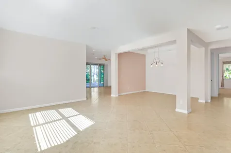 3211 Sussex Way Vero Beach FL 32966
