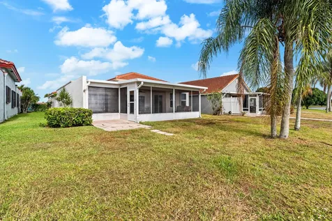 8329 Bonita Isle Drive Lake Worth FL 33467