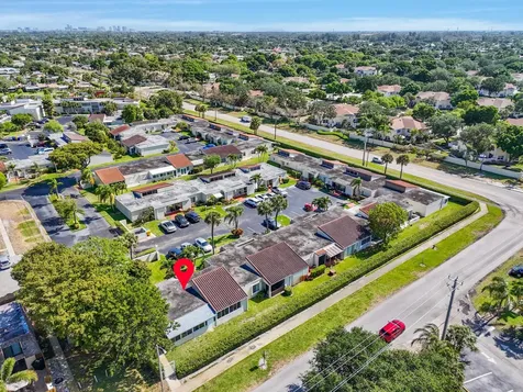 2538 Boundbrook Drive Palm Springs FL 33406