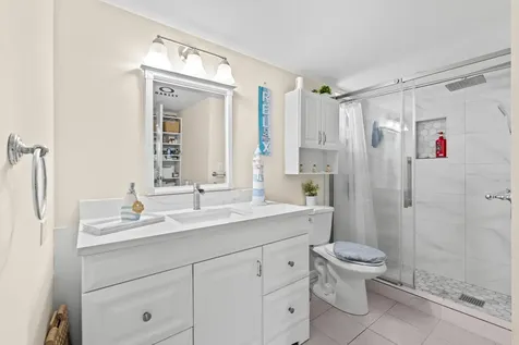 2538 Boundbrook Drive Palm Springs FL 33406