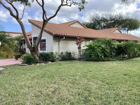 6258 Pointe Regal Circle Delray Beach FL 33484