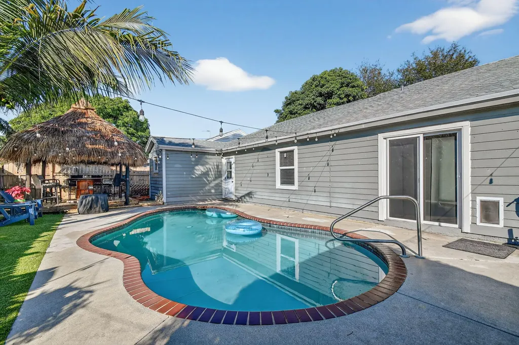 7767 Blairwood Circle Lake Worth FL 33467
