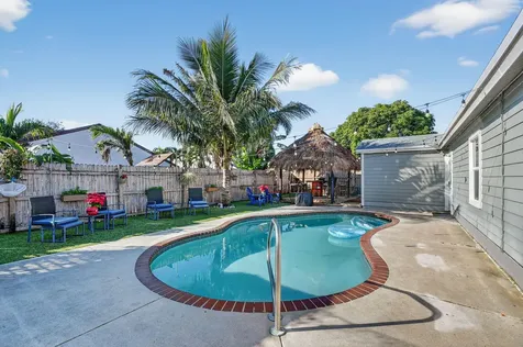 7767 Blairwood Circle Lake Worth FL 33467