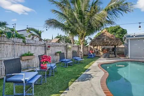 7767 Blairwood Circle Lake Worth FL 33467