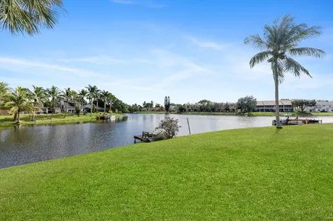 1364 Sailboat Circle Wellington FL 33414