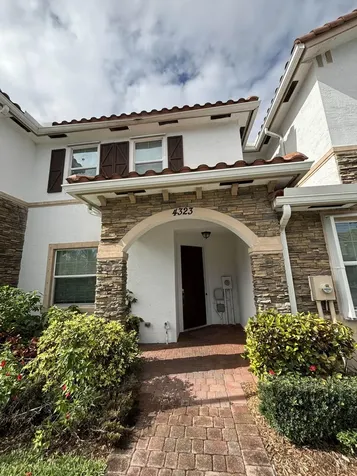 4323 Braxton Avenue West Palm Beach FL 33417
