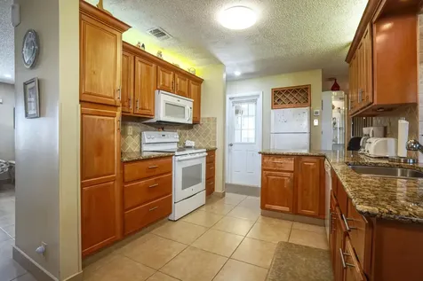 1601 Sw 18th Street Boynton Beach FL 33426