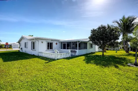 1601 Sw 18th Street Boynton Beach FL 33426
