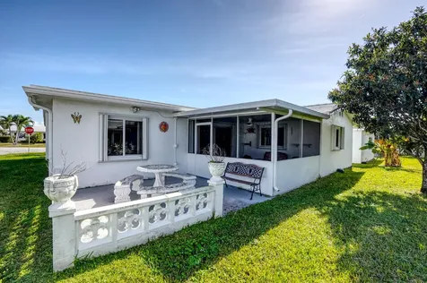 1601 Sw 18th Street Boynton Beach FL 33426