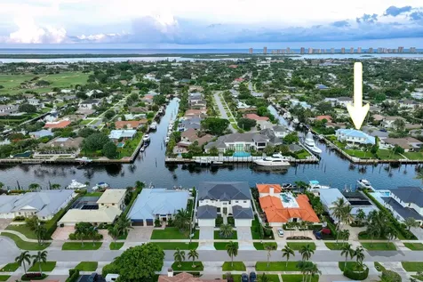 643 Pilot Road North Palm Beach FL 33408