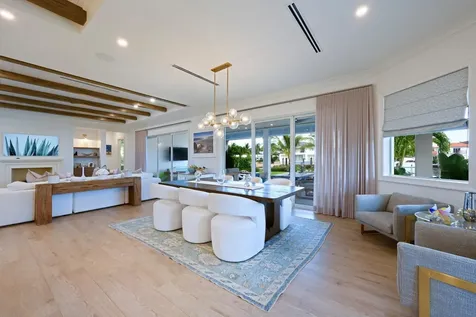 643 Pilot Road North Palm Beach FL 33408