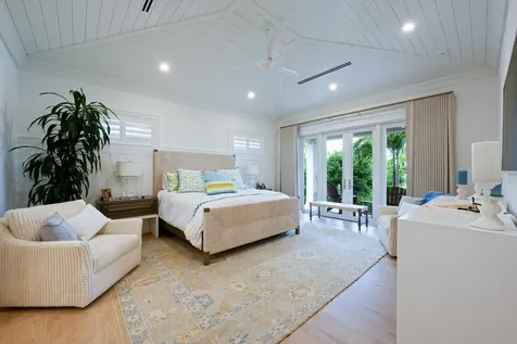 643 Pilot Road North Palm Beach FL 33408