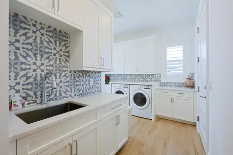 643 Pilot Road North Palm Beach FL 33408