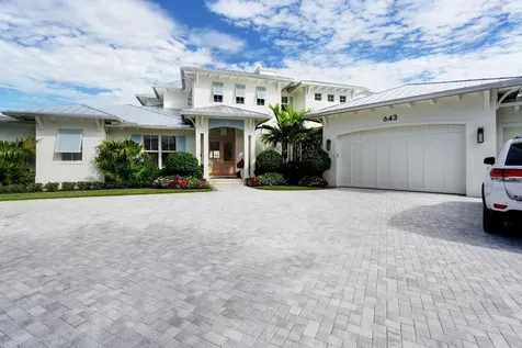 643 Pilot Road North Palm Beach FL 33408
