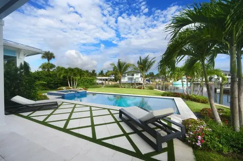 643 Pilot Road North Palm Beach FL 33408
