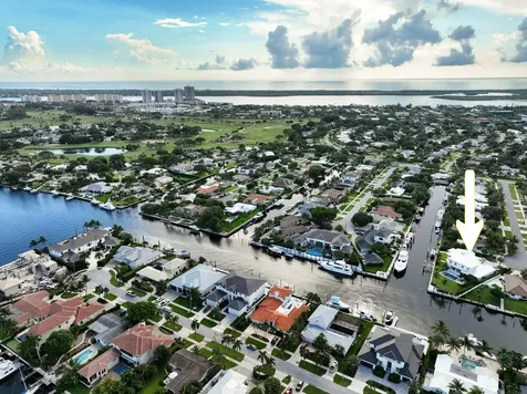 643 Pilot Road North Palm Beach FL 33408