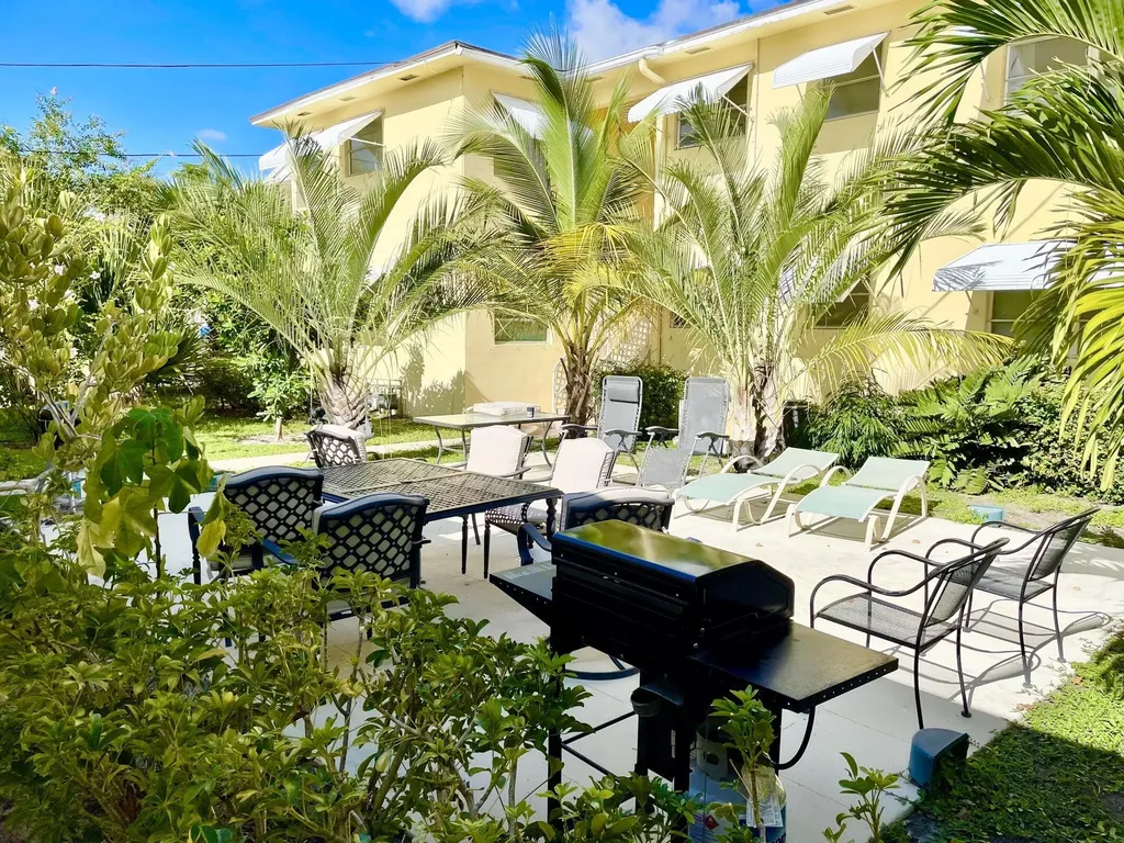 101 N Lakeside Drive Lake Worth Beach FL 33460