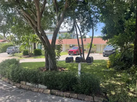 2081 Joy Rene Lane North Palm Beach FL 33408