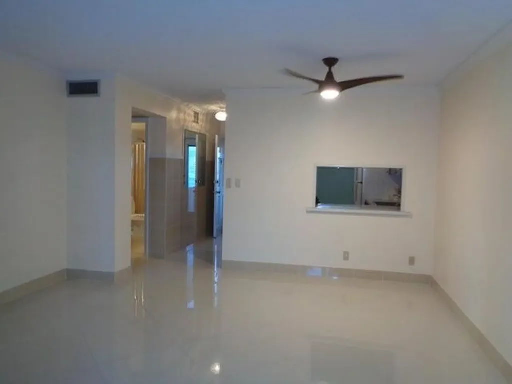 2566 Garden Drive Lake Worth FL 33461