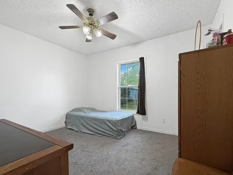 48 N Oak Street Fellsmere FL 32948