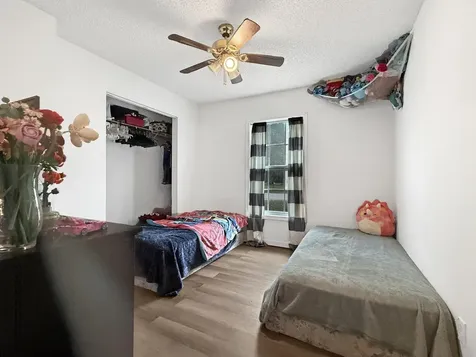 48 N Oak Street Fellsmere FL 32948