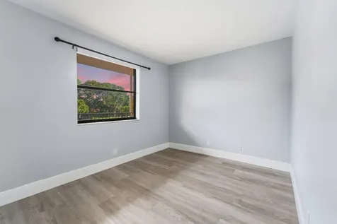 11477 NW 39th Court Coral Springs FL 33065