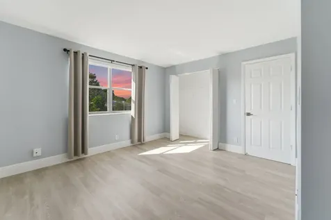 11477 NW 39th Court Coral Springs FL 33065