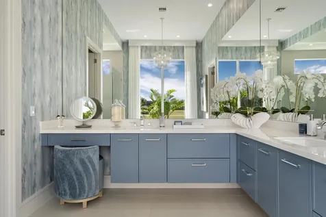 106 Se Via San Marino Port Saint Lucie FL 34984