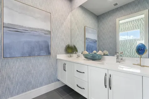 106 Se Via San Marino Port Saint Lucie FL 34984