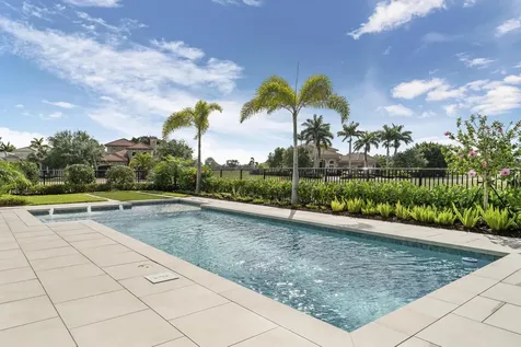 106 Se Via San Marino Port Saint Lucie FL 34984