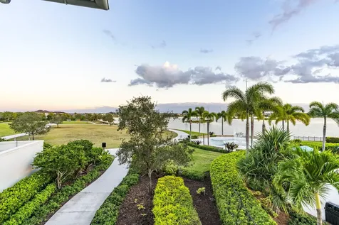 1319 Arrowhead Point Road The Acreage FL 33470
