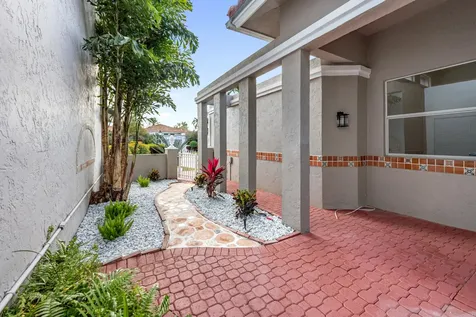 17277 Hampton Boulevard Boca Raton FL 33496