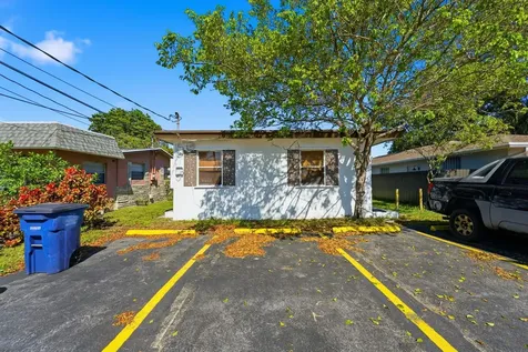 406 NW 7th Court Hallandale Beach FL 33009