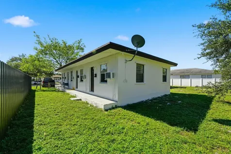 406 NW 7th Court Hallandale Beach FL 33009