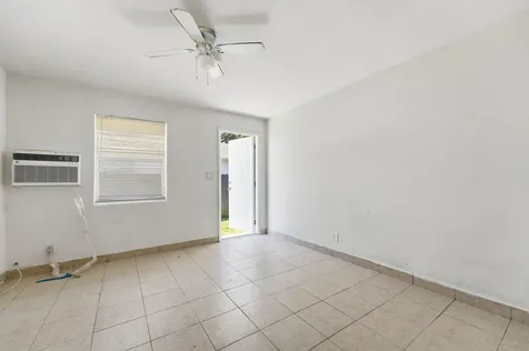 406 NW 7th Court Hallandale Beach FL 33009