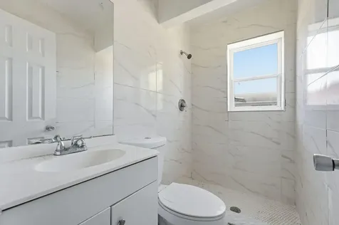 406 NW 7th Court Hallandale Beach FL 33009