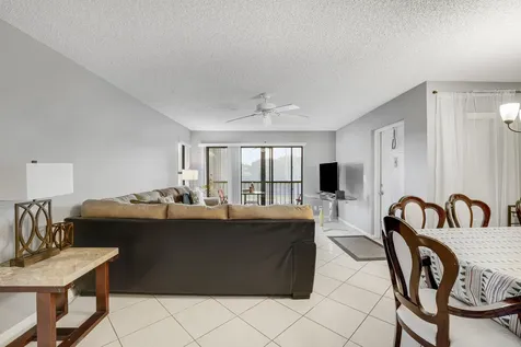 821 Sky Pine Way Greenacres FL 33415